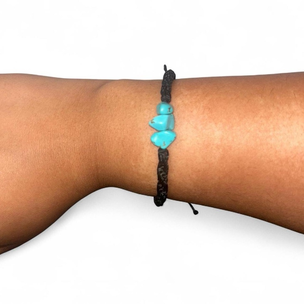 Handmade Turquoise Bead Bracelet – Nicaragua